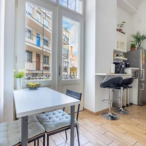 Homestay Gellerico At Deak Square, Budapest